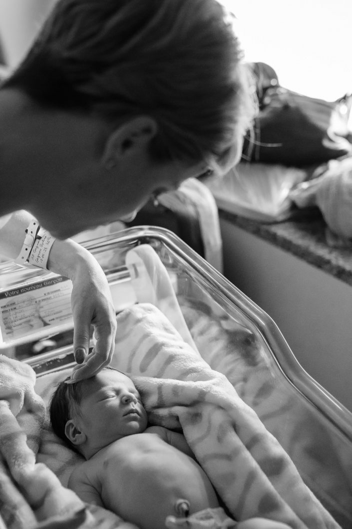 Baby: Hello my child -Mother's first hours with her baby, KW: hospital