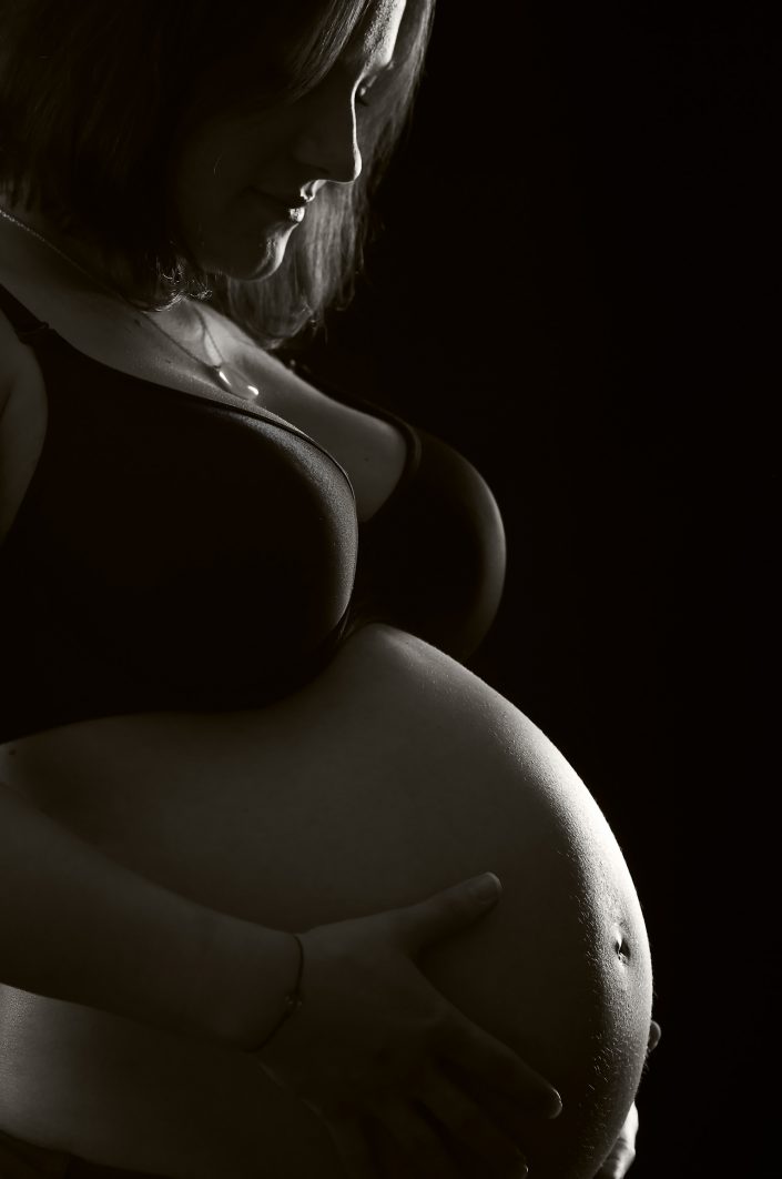 Maternity: croissant of the future-, KW: Mother