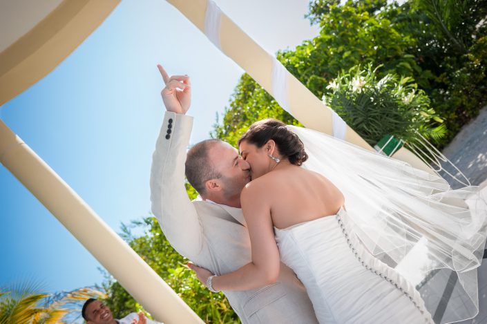 Destination Wedding : Yes , KW: Ceremony Mexico